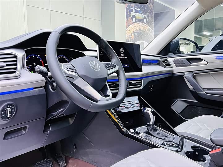 Фото 8 - Volkswagen Tayron