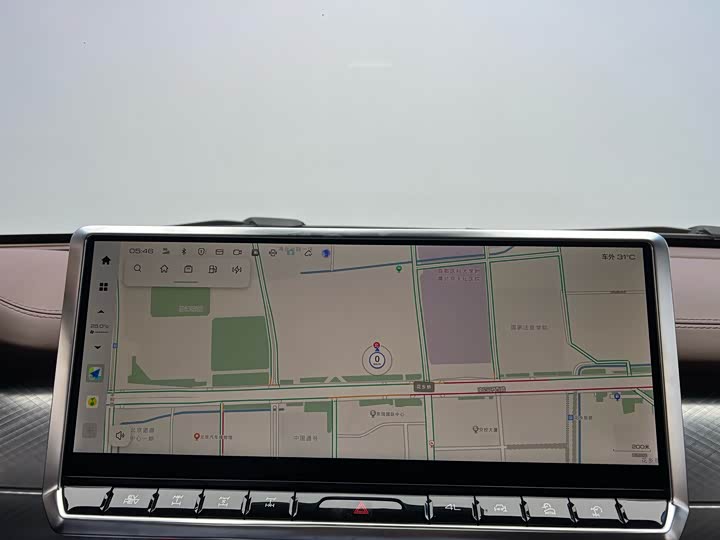 Фото 15 - Tank 700 Hybrid