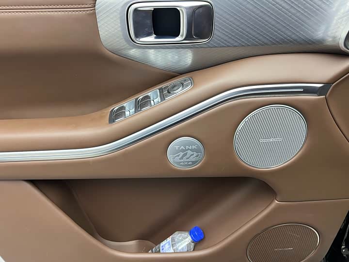 Фото 6 - Tank 700 Hybrid