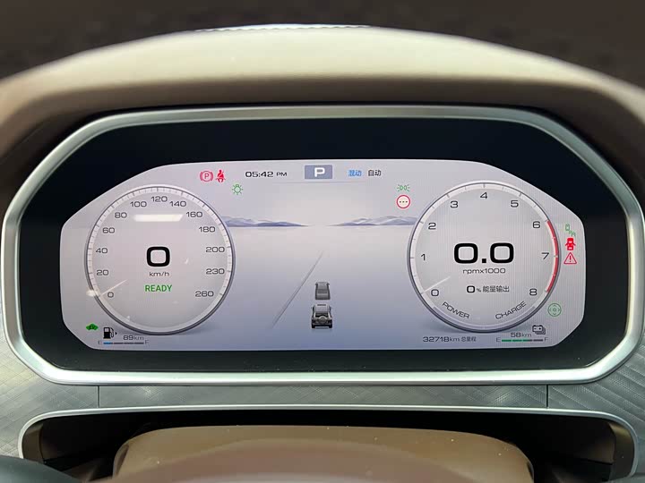 Фото 7 - Tank 700 Hybrid