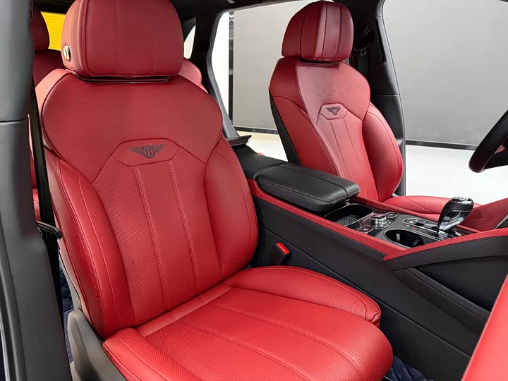 Фото 6 - Bentley Bentayga