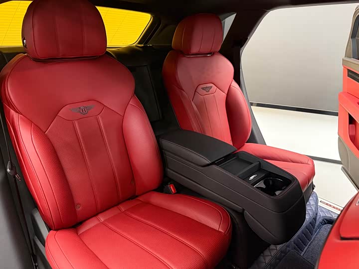 Фото 7 - Bentley Bentayga