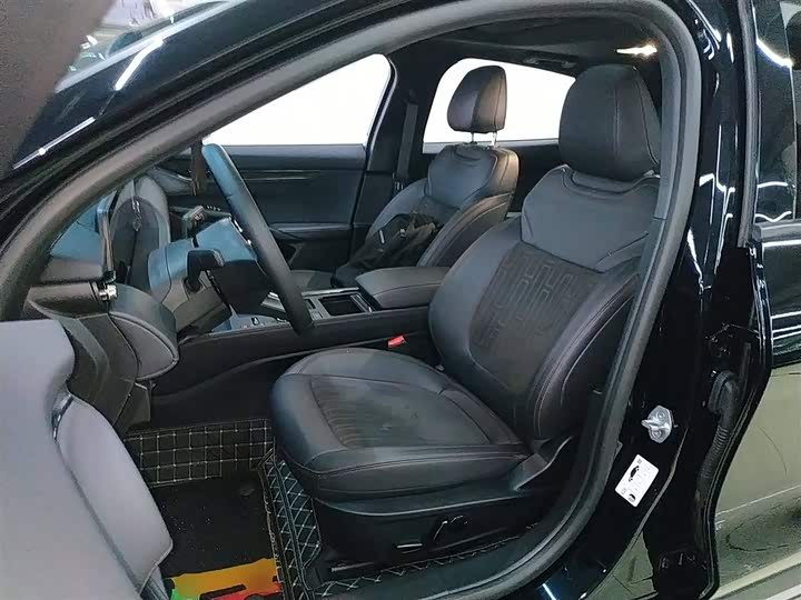 Фото 15 - Ford Mondeo