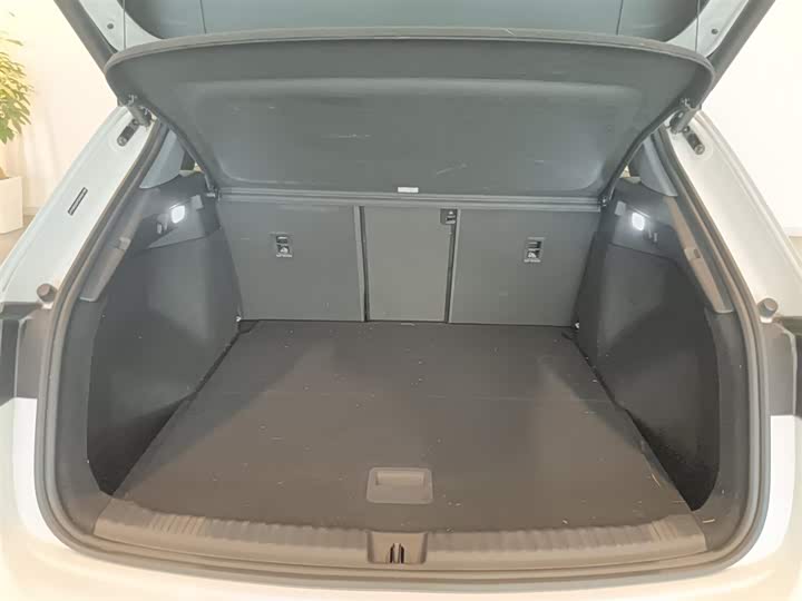 Фото 7 - Audi Q4 e-tron