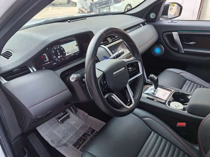 Фото 17 - Land Rover Discovery Sport