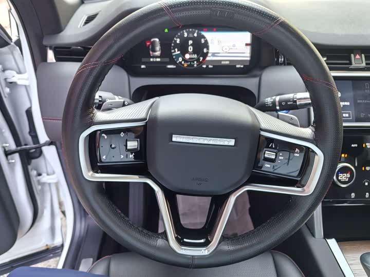 Фото 18 - Land Rover Discovery Sport