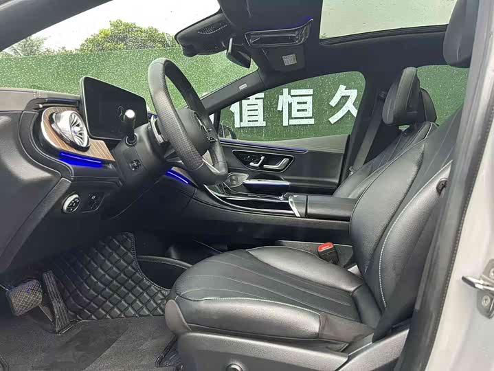 Фото 4 - Mercedes-Benz EQE