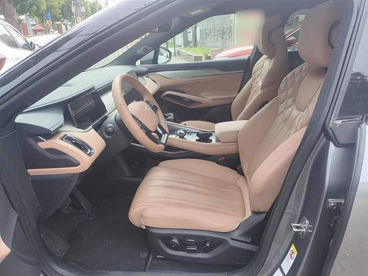 Фото 15 - BYD Song L