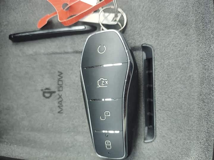 Фото 9 - BYD Song L