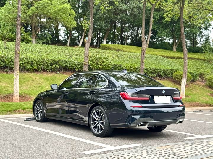 Фото 13 - BMW 3 Series