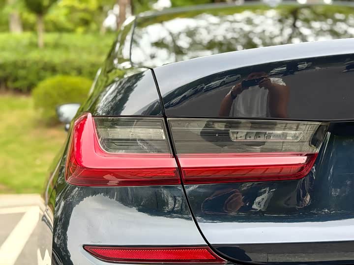 Фото 14 - BMW 3 Series