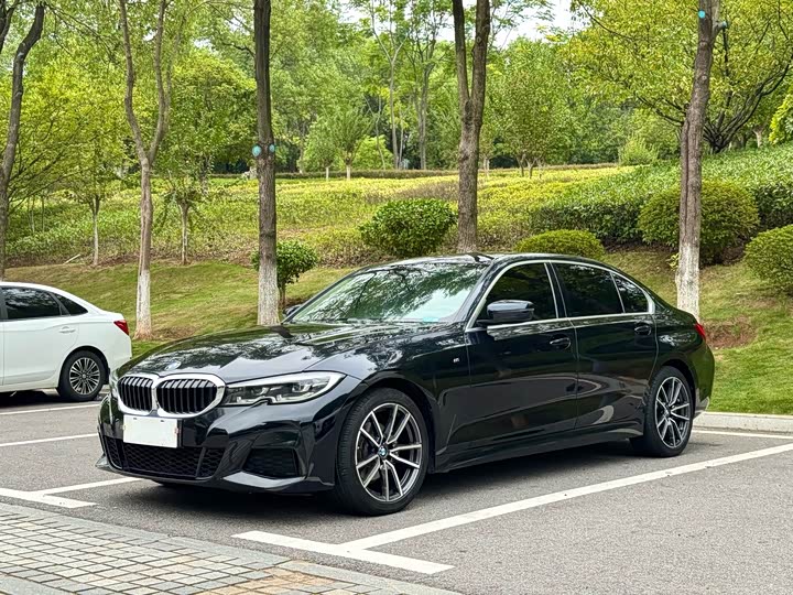 Фото 3 - BMW 3 Series