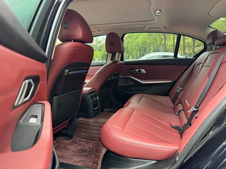 Фото 6 - BMW 3 Series