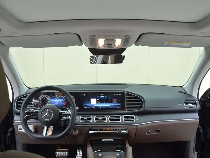 Фото 14 - Mercedes-Benz GLS-Class