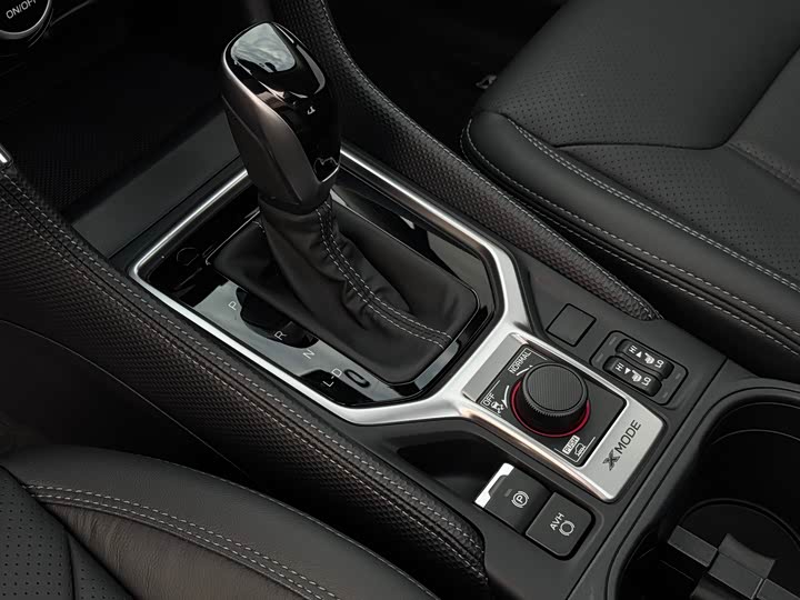 Фото 13 - Subaru Forester