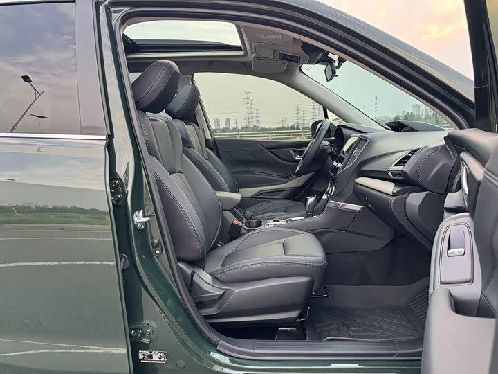 Фото 20 - Subaru Forester