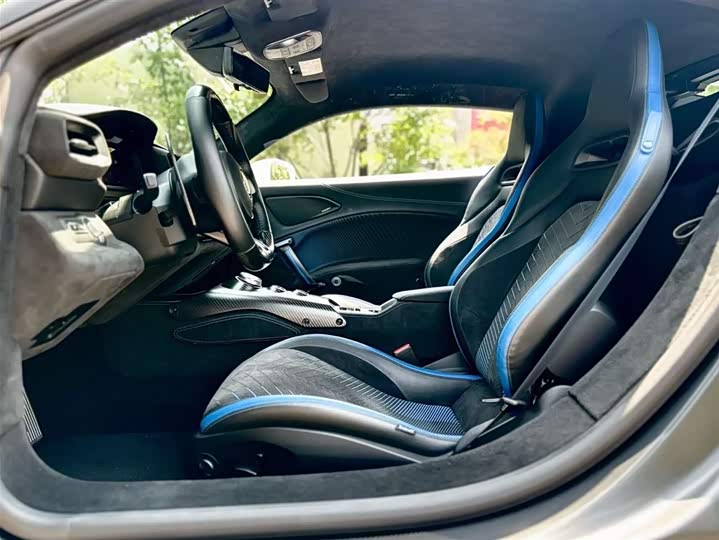 Фото 4 - Maserati MC20