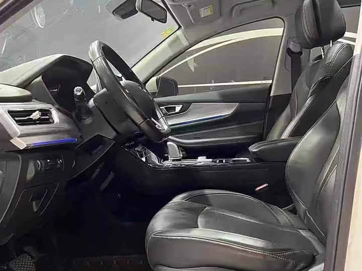 Фото 16 - Chery Tiggo 8