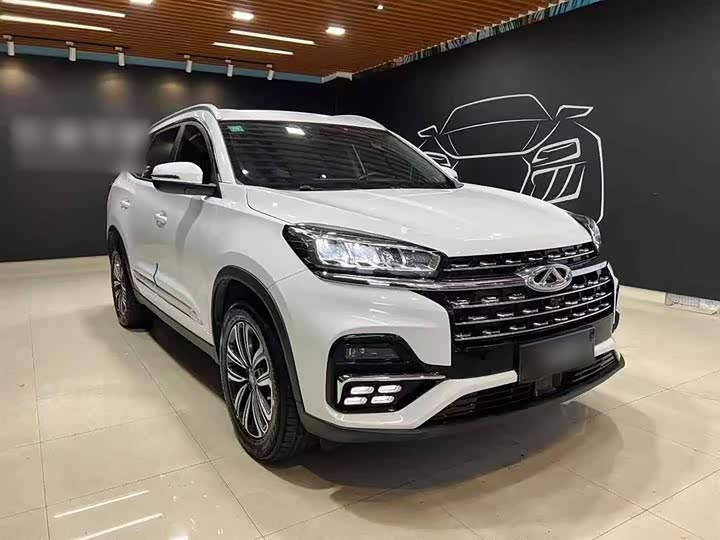 Фото 8 - Chery Tiggo 8