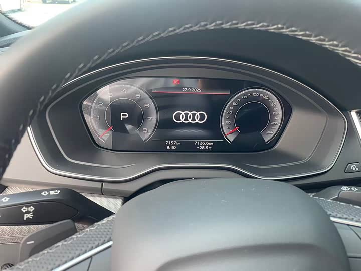 Фото 5 - Audi Q5L