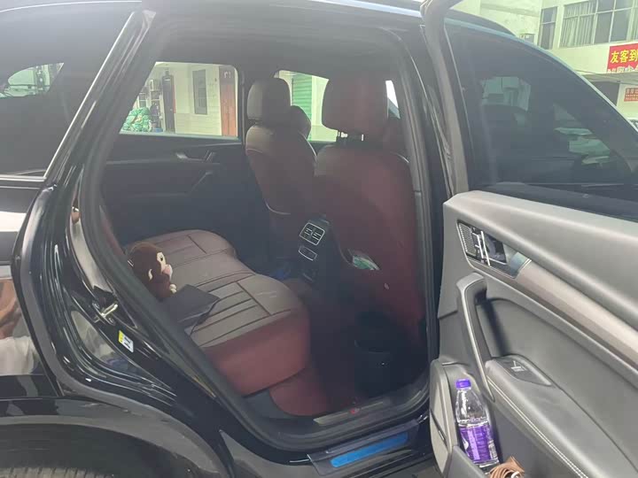 Фото 7 - Audi Q5L