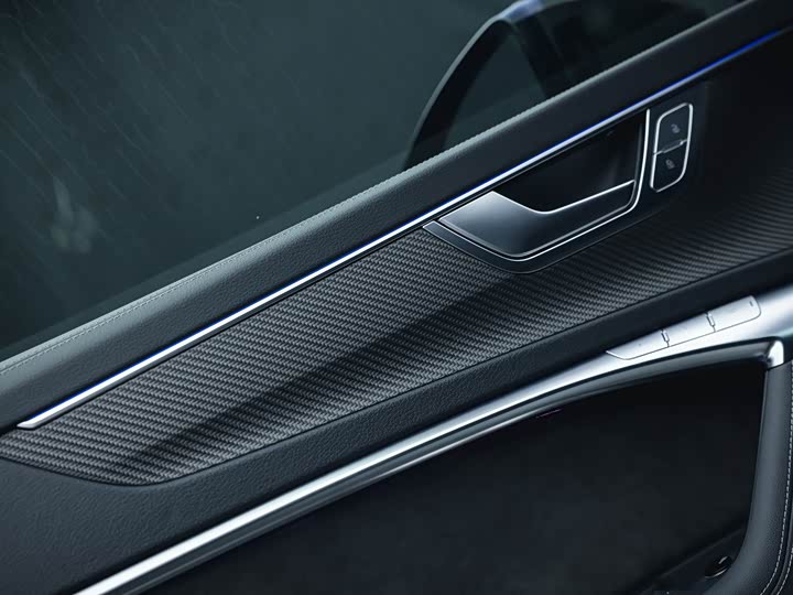 Фото 17 - Audi RS 6