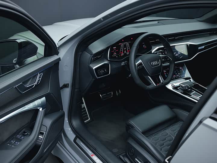 Фото 6 - Audi RS 6