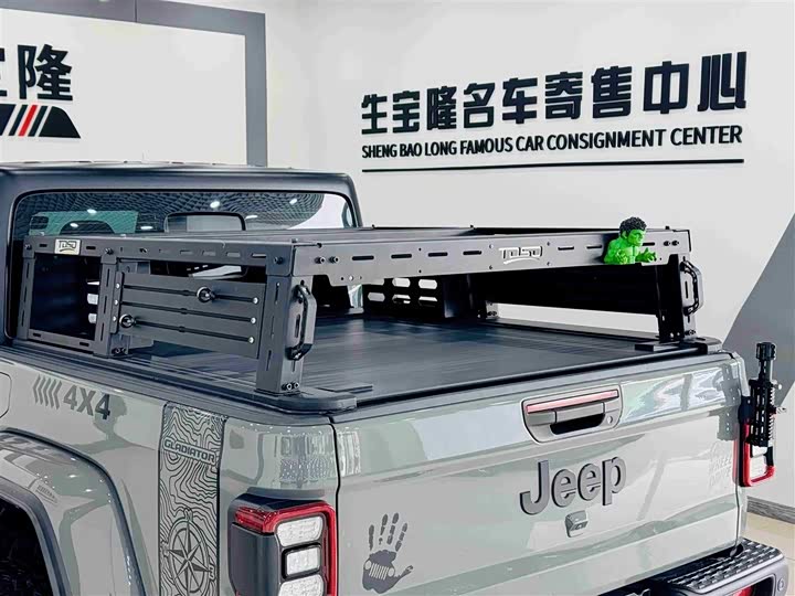 Фото 18 - Jeep Gladiator