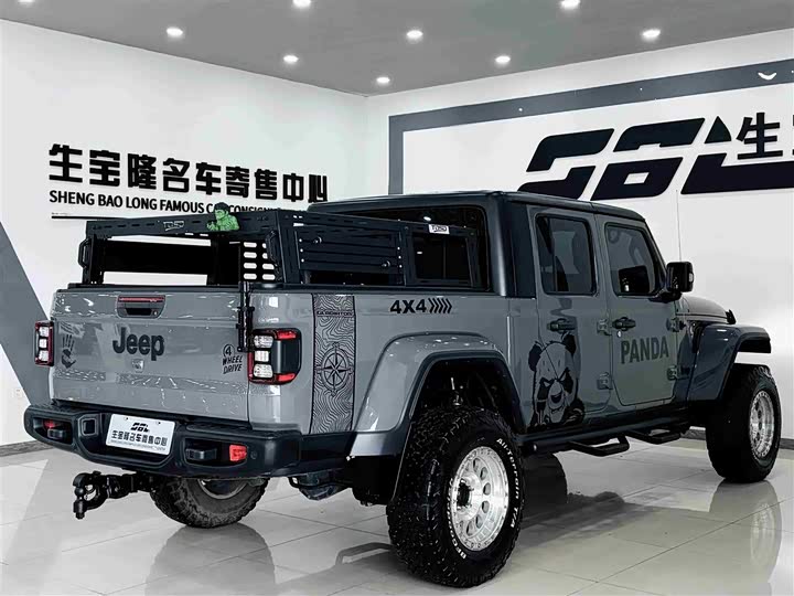 Фото 6 - Jeep Gladiator