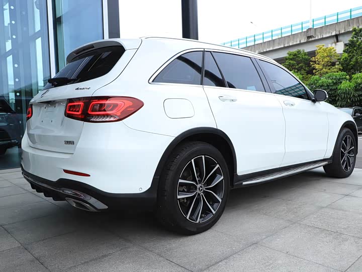Фото 20 - Mercedes-Benz GLC-Class