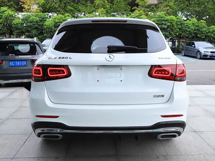 Фото 21 - Mercedes-Benz GLC-Class