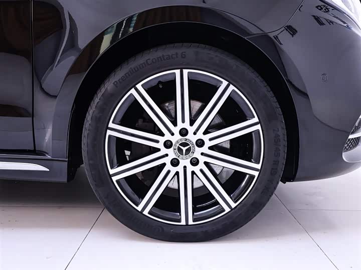 Фото 6 - Mercedes-Benz V-Class