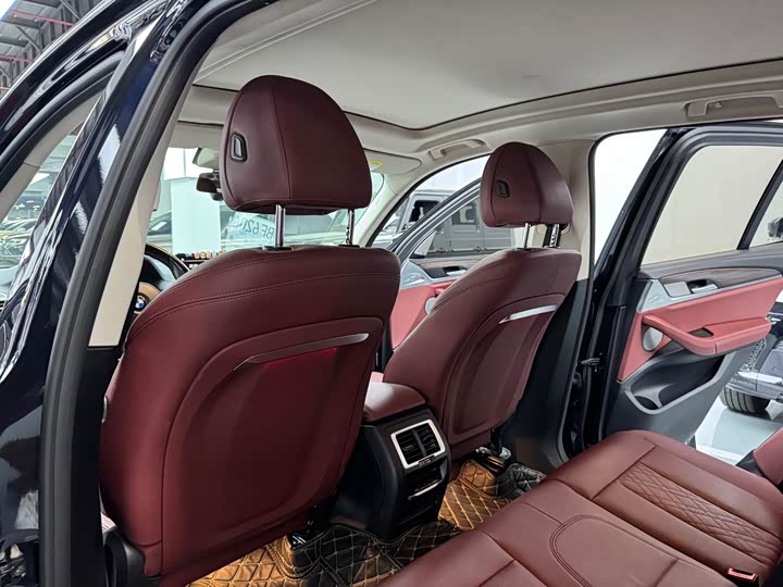 Фото 15 - BMW X3