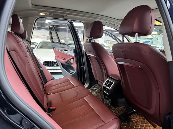 Фото 17 - BMW X3