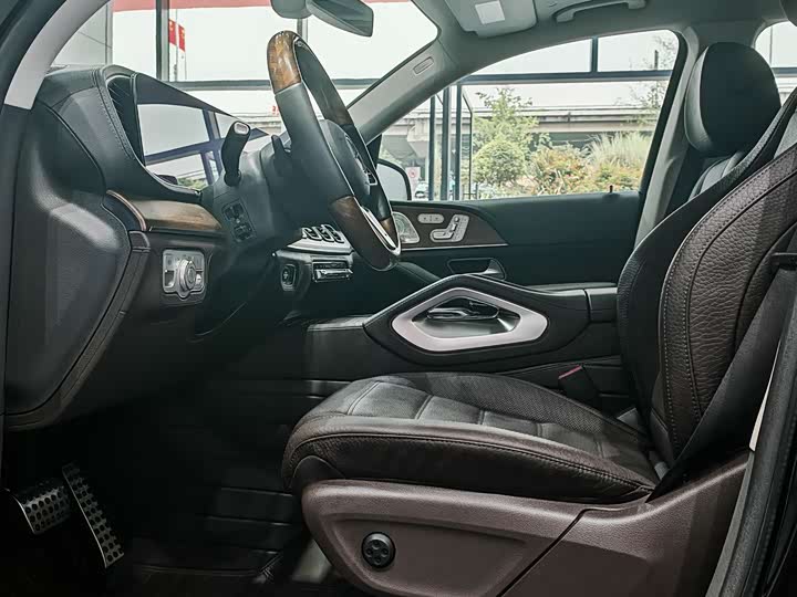 Фото 10 - Mercedes-Benz GLS-Class