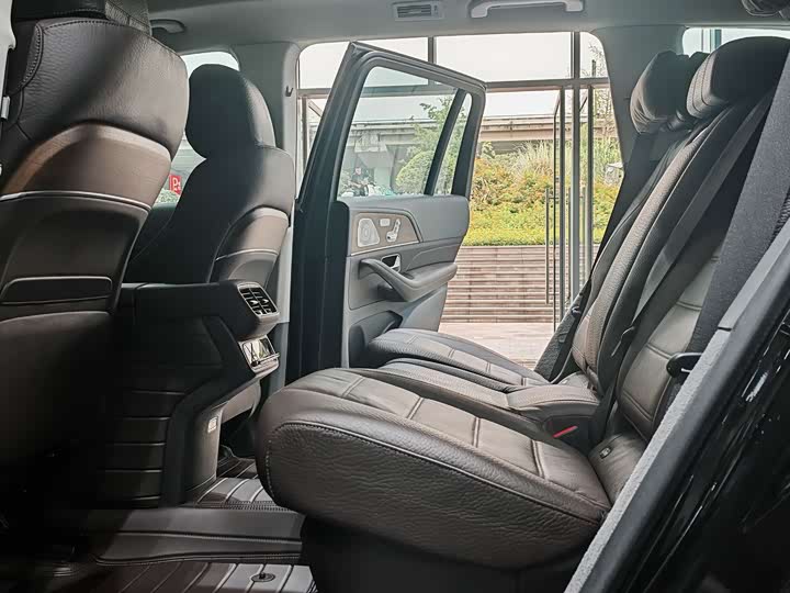 Фото 12 - Mercedes-Benz GLS-Class