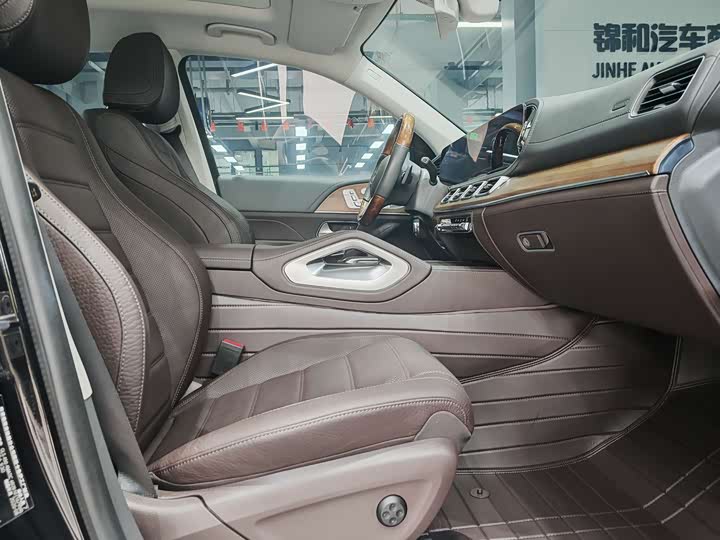 Фото 14 - Mercedes-Benz GLS-Class