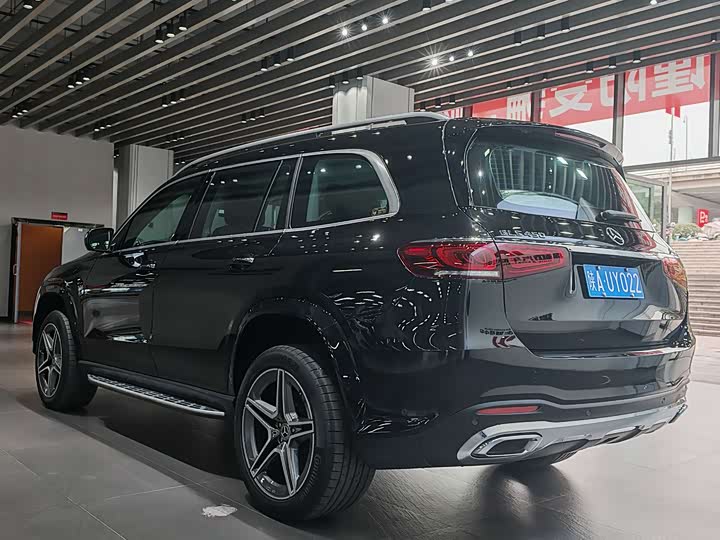 Фото 20 - Mercedes-Benz GLS-Class