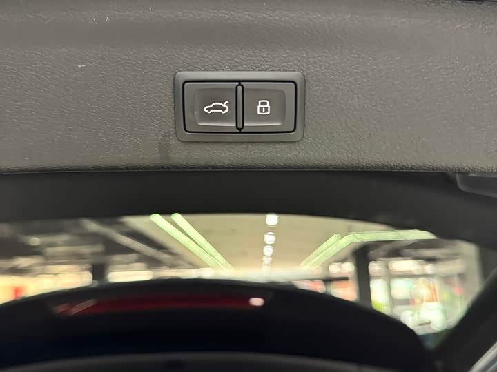 Фото 18 - Audi Q3