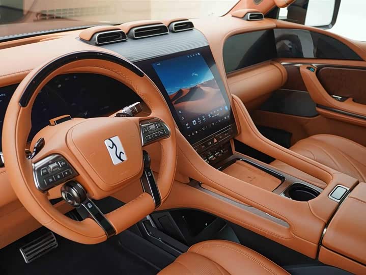 Фото 8 - BYD Yangwang U8