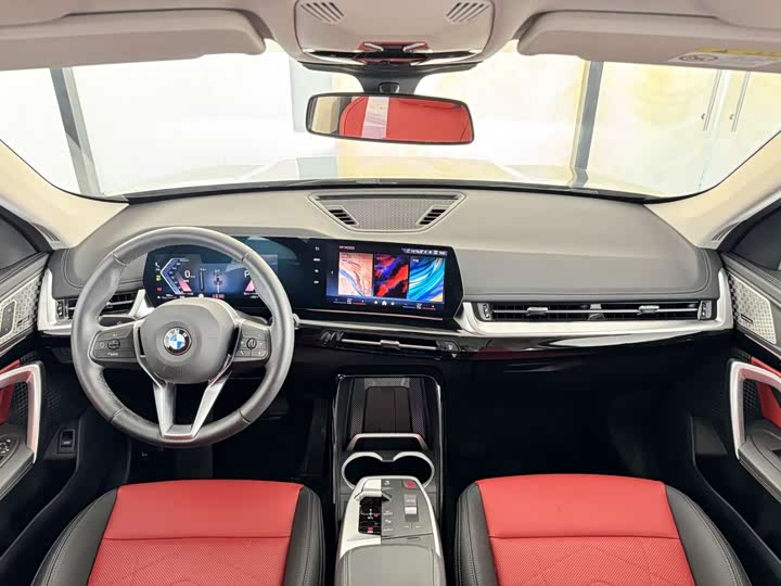 Фото 14 - BMW X1