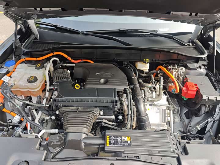 Фото 14 - Ford Edge