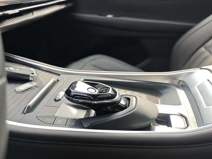 Фото 20 - Ford Edge