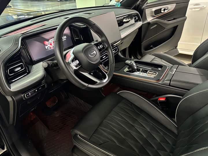 Фото 14 - GAC Trumpchi GS8