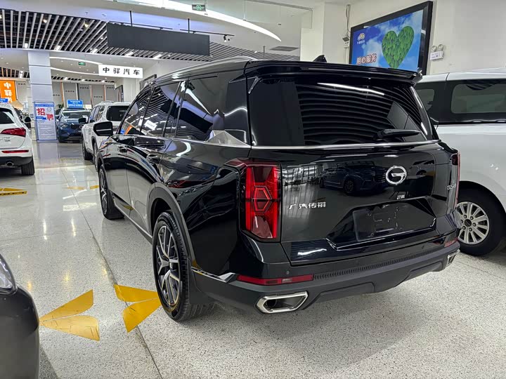 Фото 6 - GAC Trumpchi GS8