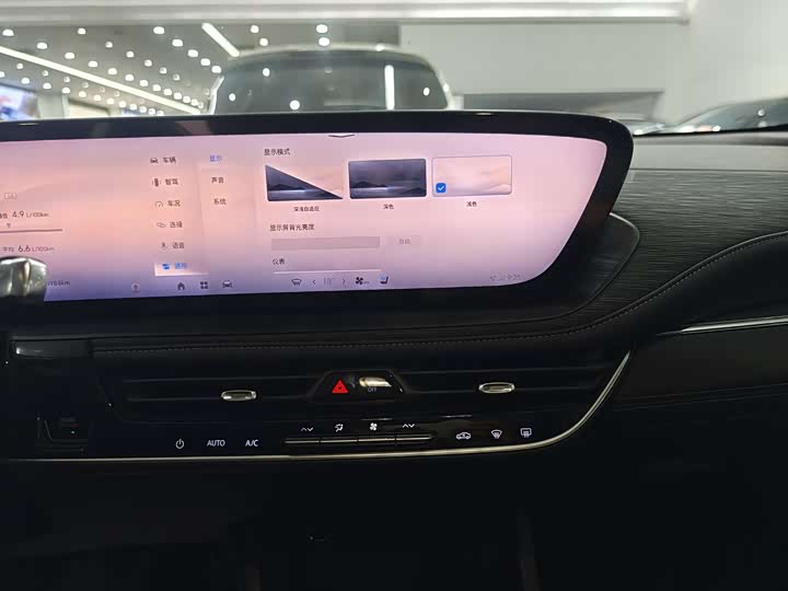 Фото 12 - Buick LaCrosse