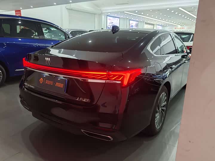 Фото 5 - Buick LaCrosse