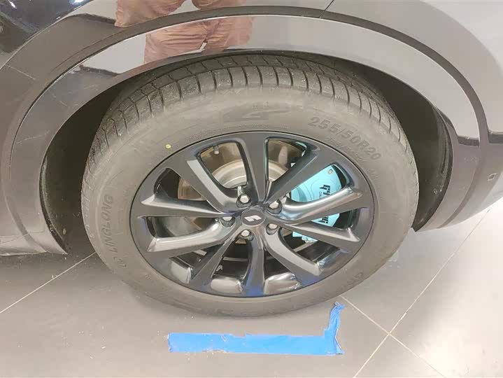 Фото 6 - LiXiang One