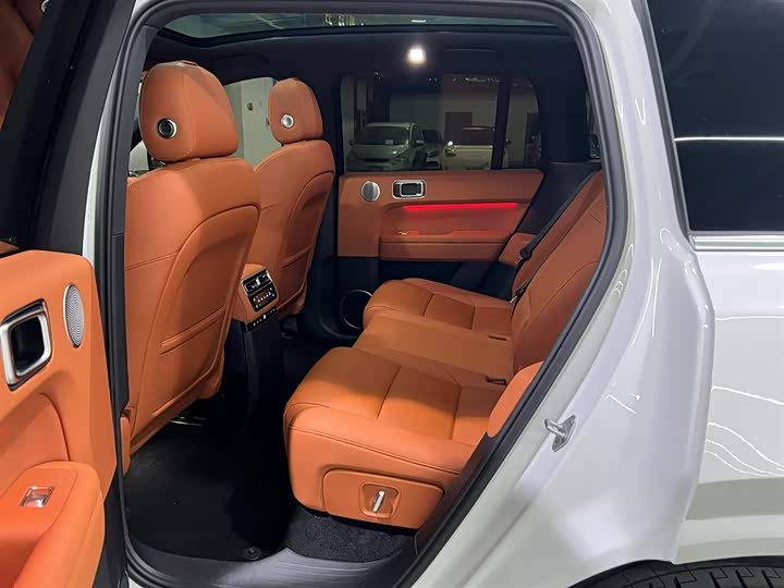 Фото 13 - LiXiang L6