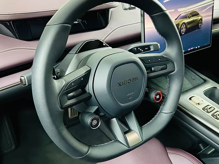 Фото 10 - Xiaomi SU7